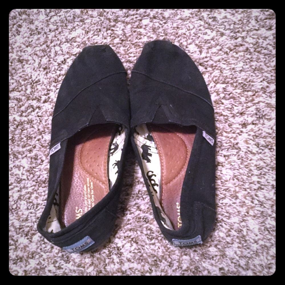 Toms shoes
